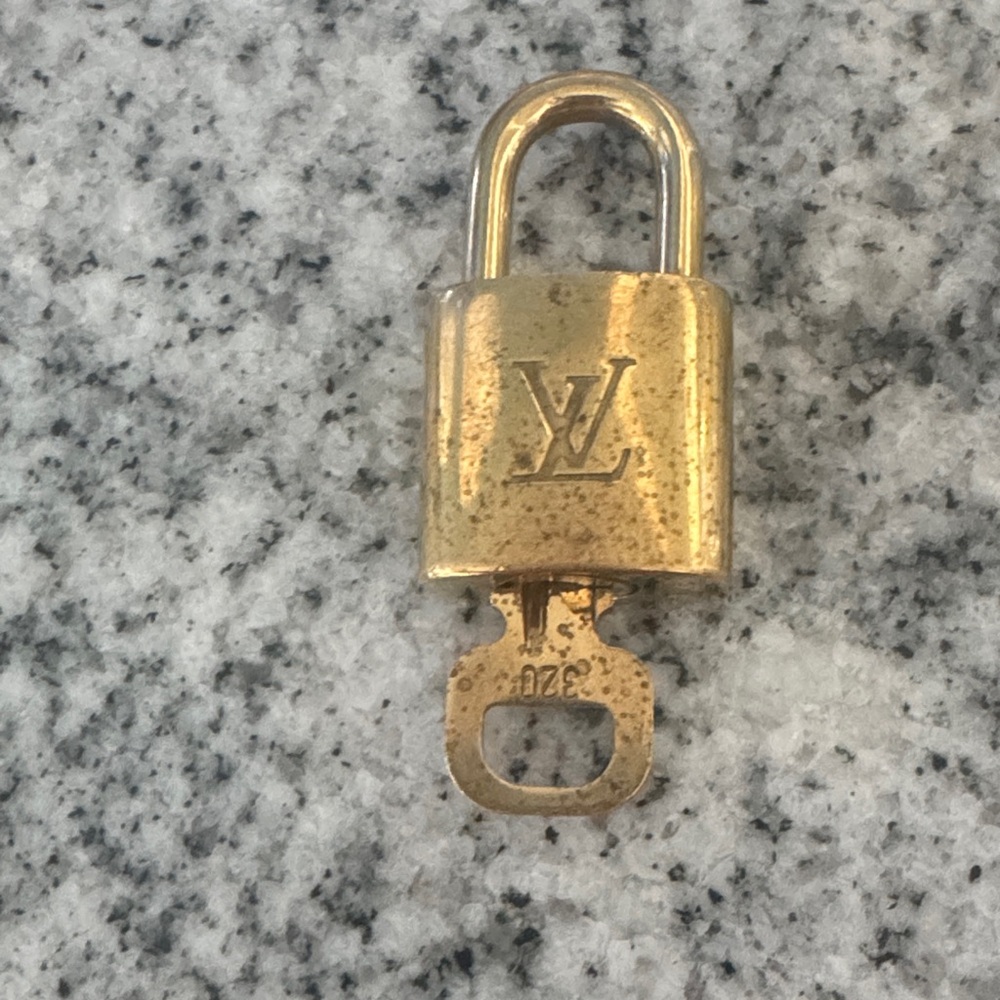 Louis Vuitton Shiny Gold Padlock